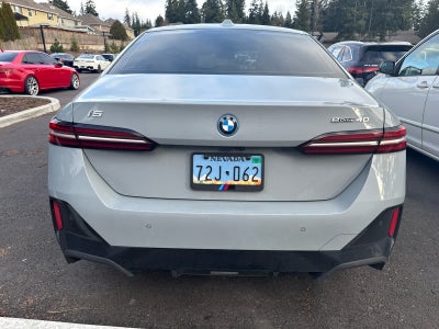 2025 BMW i5 eDrive40