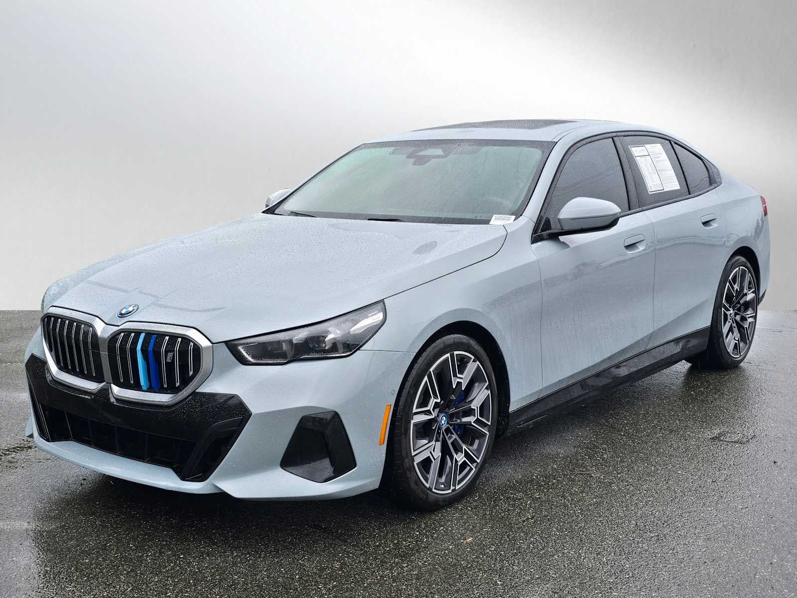 2025 BMW i5 eDrive40