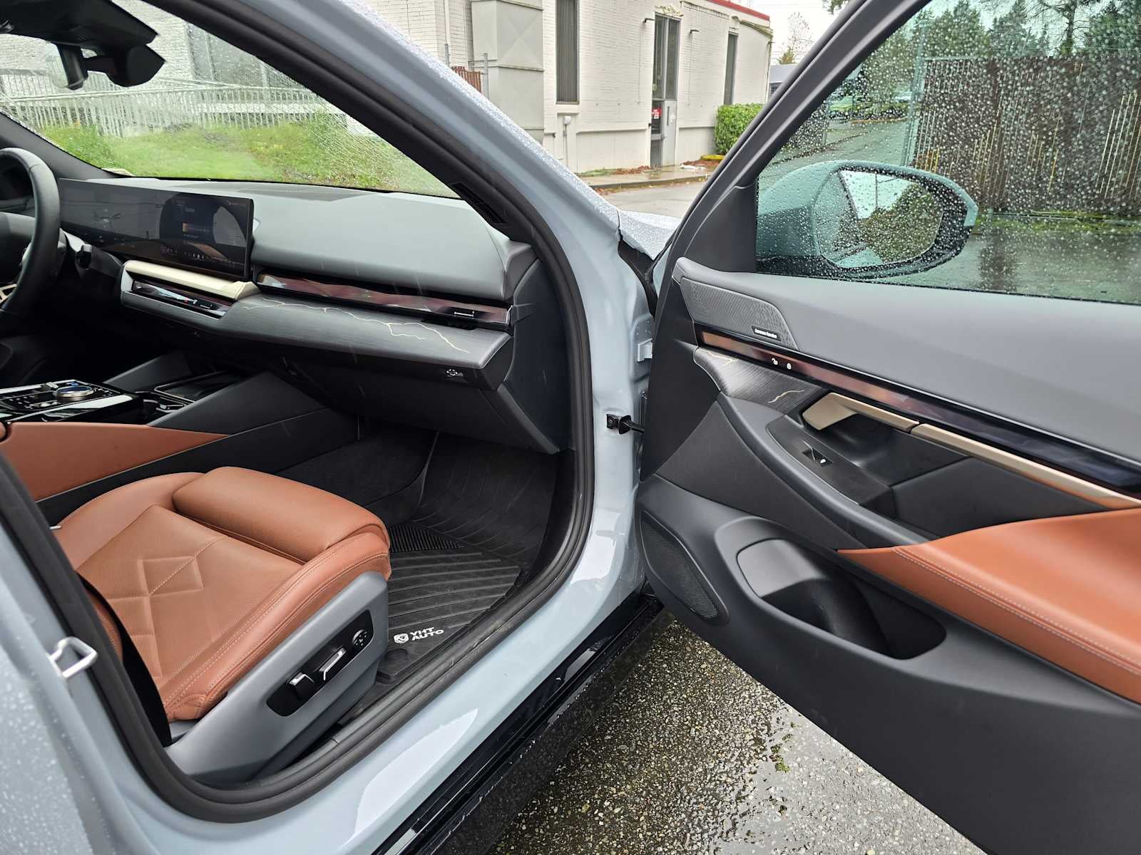 2025 BMW i5 eDrive40