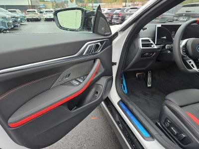2025 BMW i4 M50