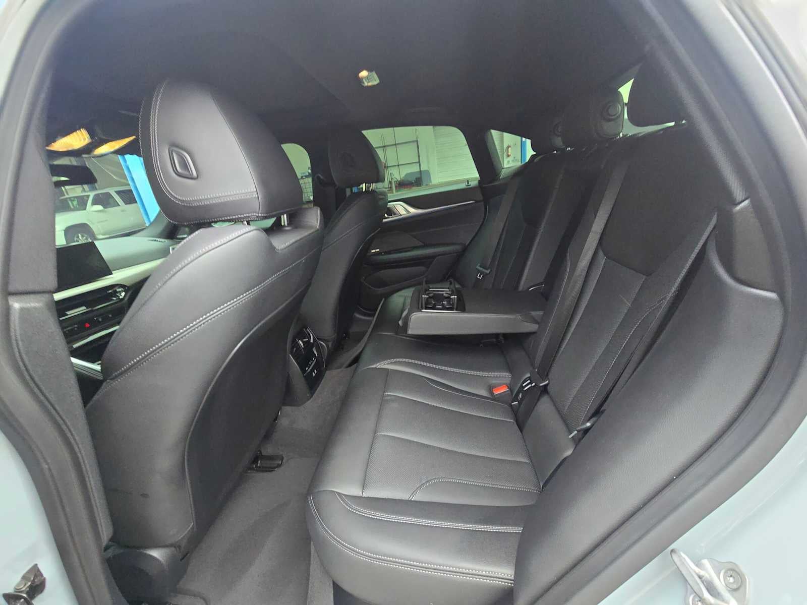 2025 BMW i4 M50