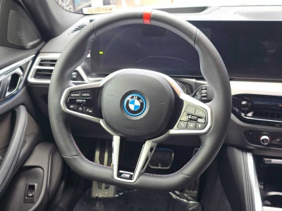 2025 BMW i4 M50
