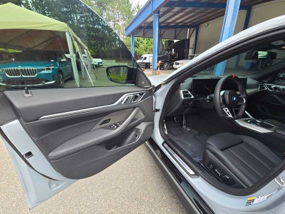 2025 BMW i4 M50