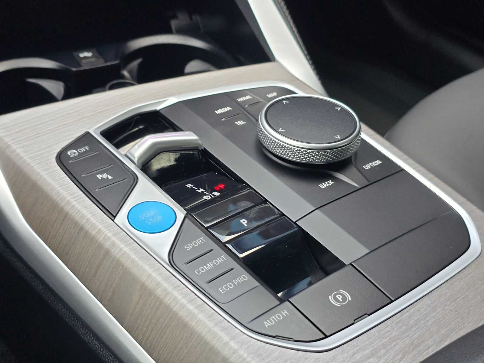 2025 BMW i4 M50