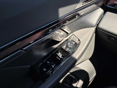 2026 BMW i5 xDrive40