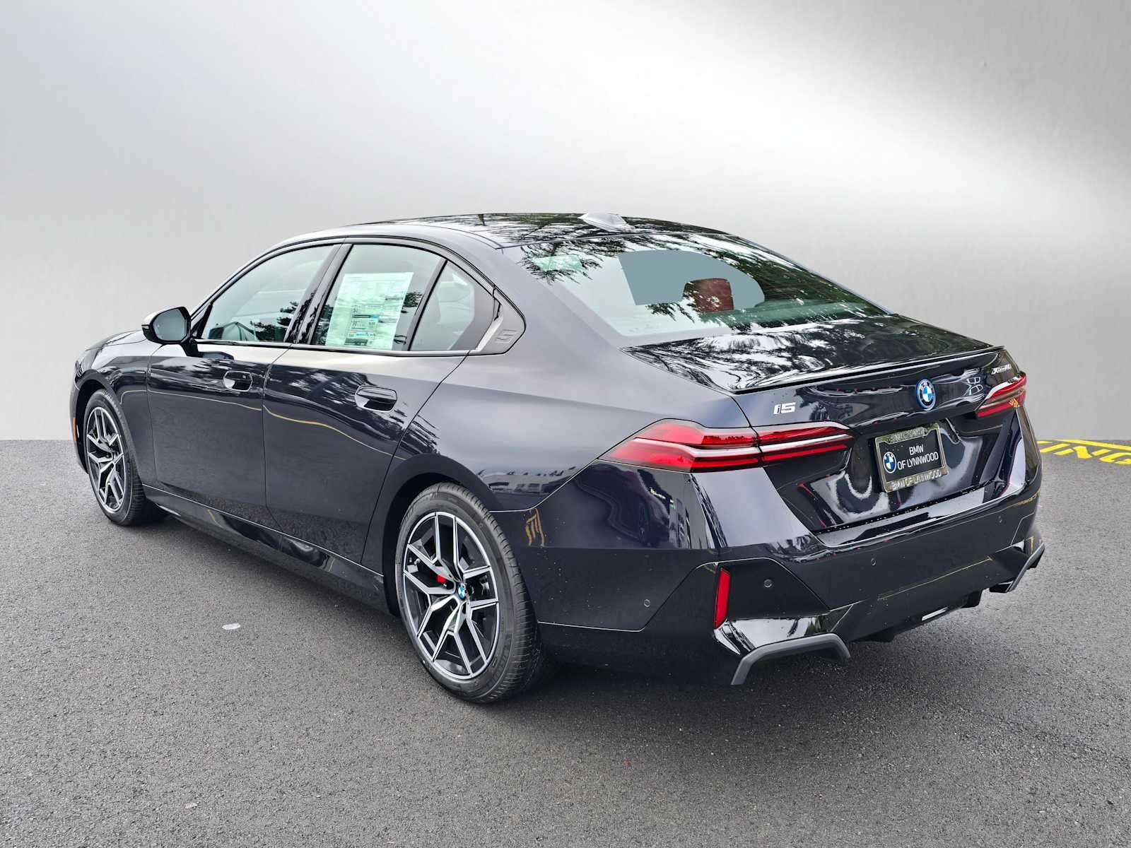 2026 BMW i5 xDrive40