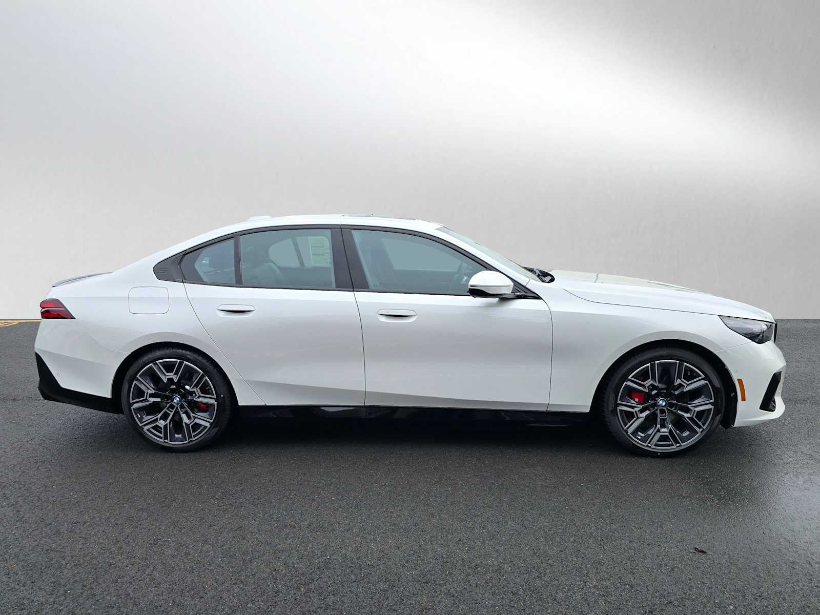 2026 BMW i5 xDrive40