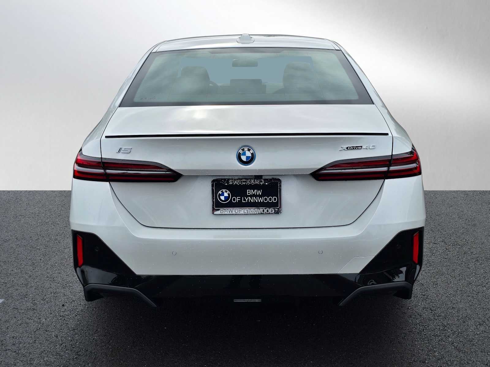 2026 BMW i5 xDrive40