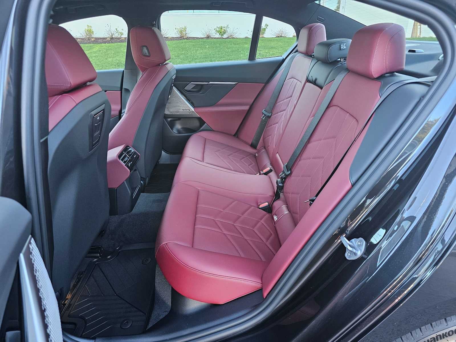 2026 BMW i5 xDrive40