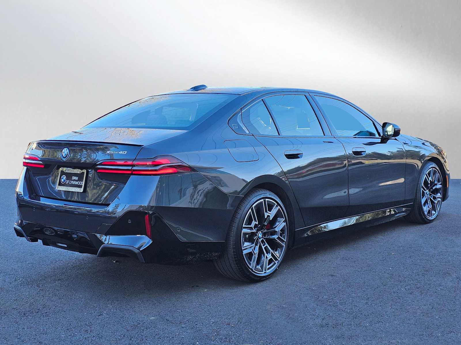 2026 BMW i5 xDrive40