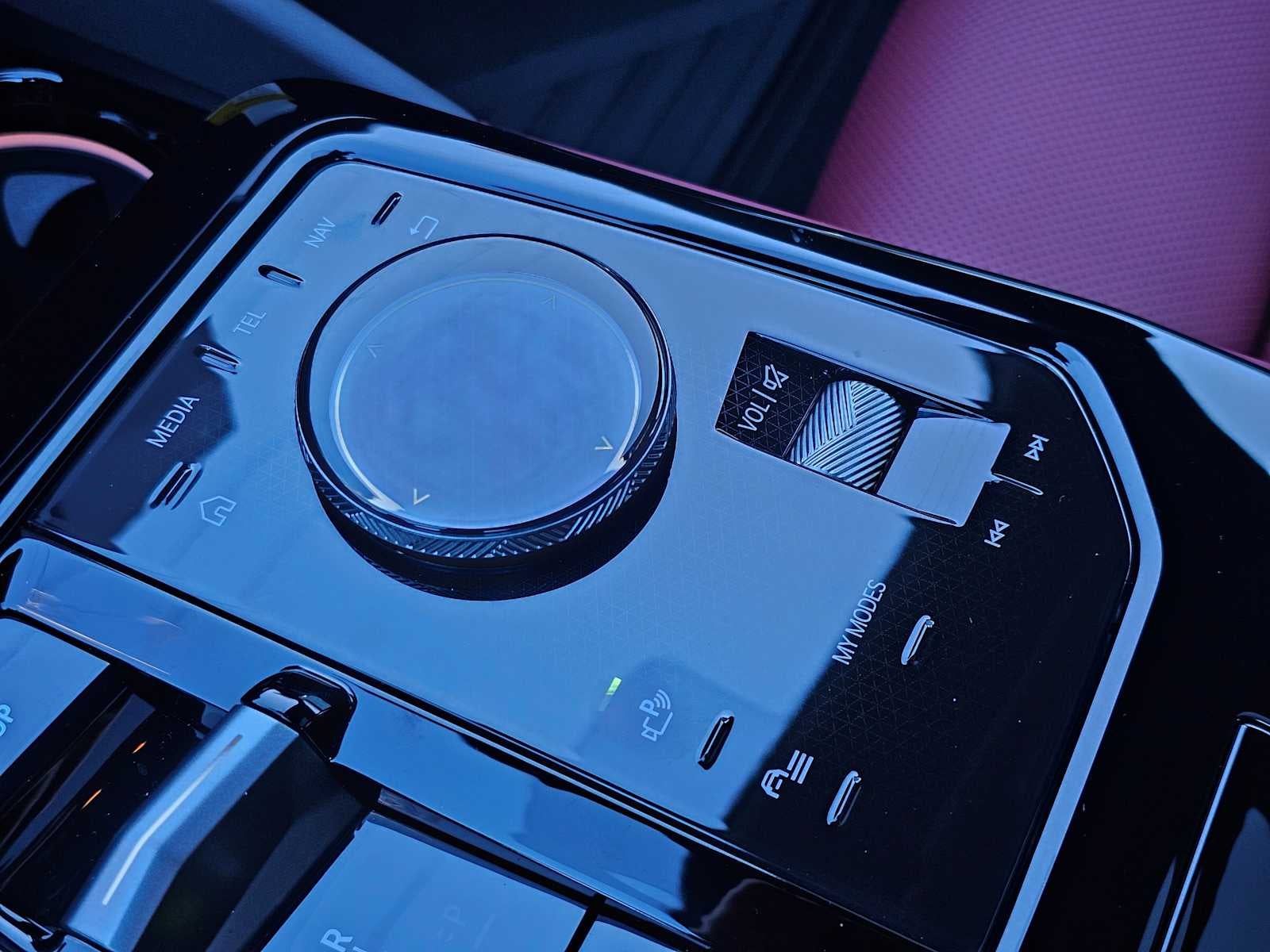 2026 BMW i5 xDrive40