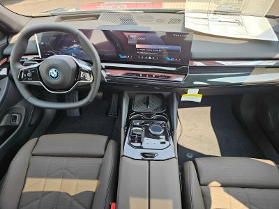 2026 BMW i5 xDrive40