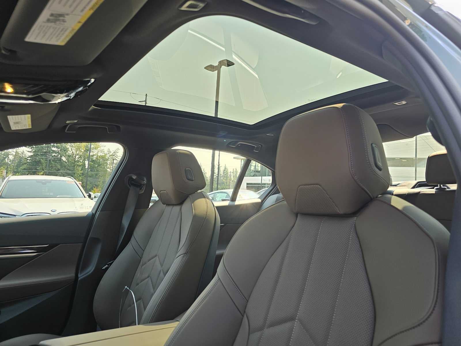 2026 BMW i5 xDrive40