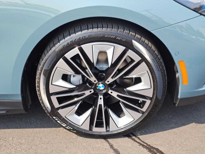 2026 BMW i5 xDrive40