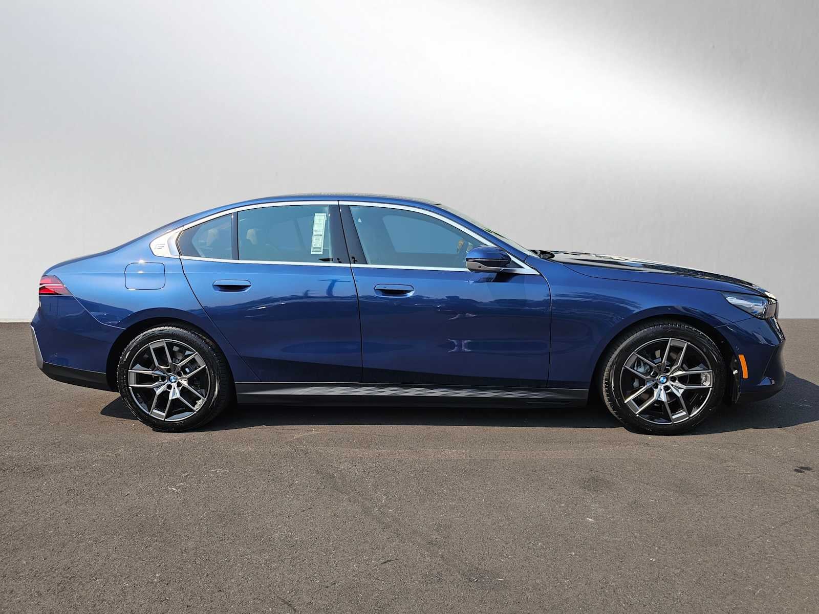 2026 BMW i5 xDrive40