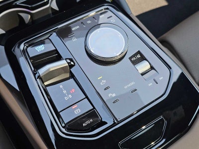 2026 BMW i5 xDrive40