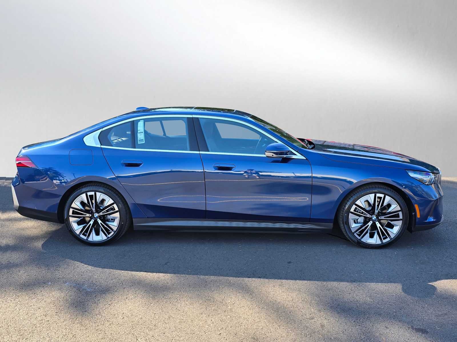 2026 BMW i5 xDrive40