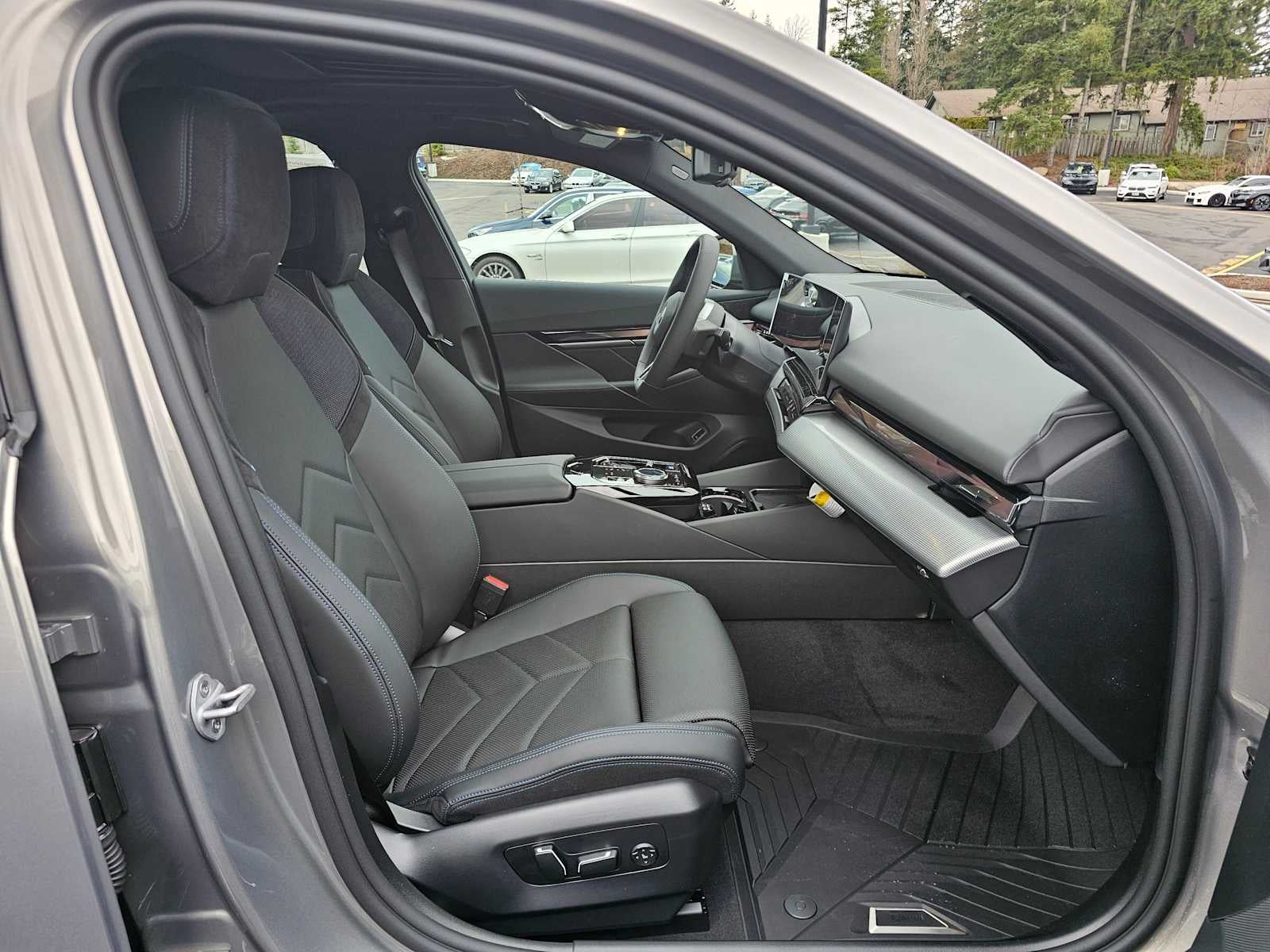 2026 BMW i5 xDrive40