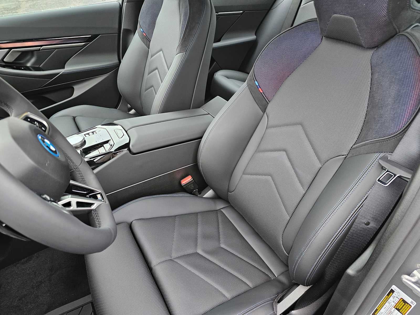 2026 BMW i5 xDrive40