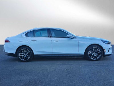 2026 BMW i5 xDrive40