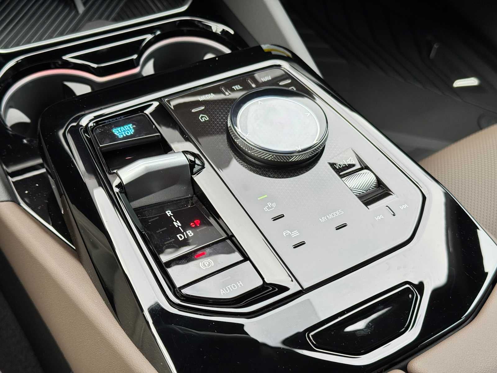 2026 BMW i5 xDrive40