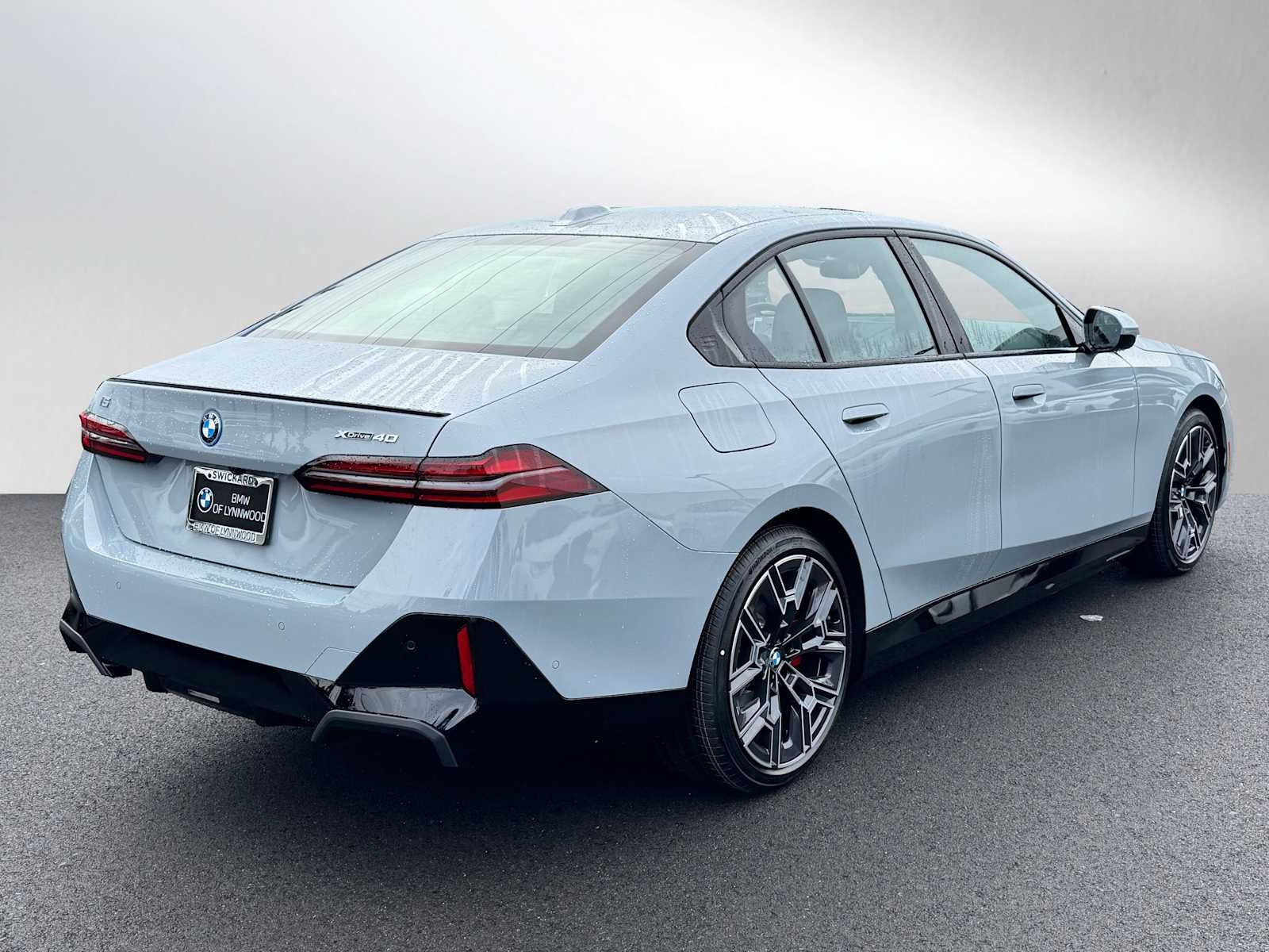 2026 BMW i5 xDrive40