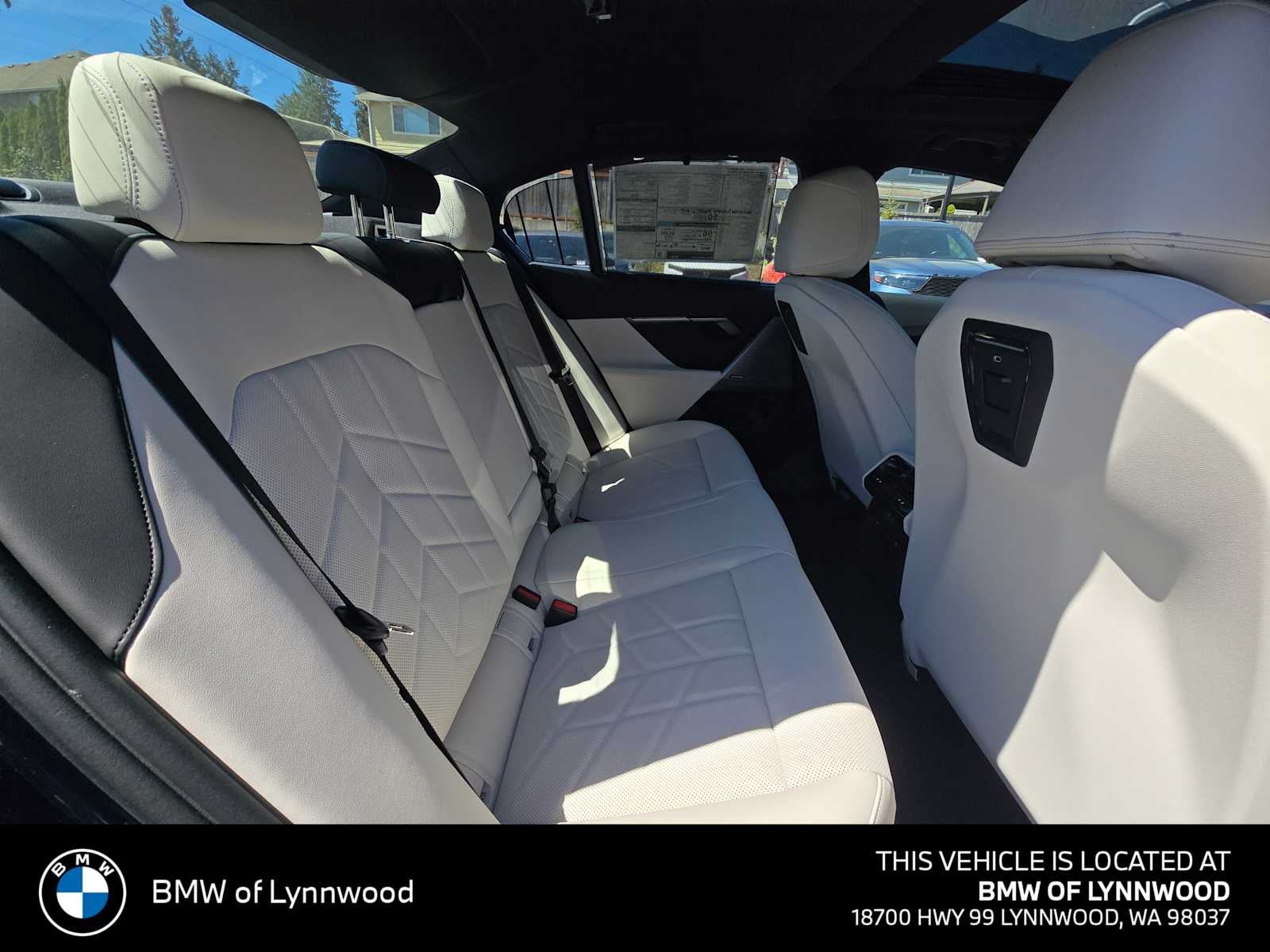 2026 BMW i5 xDrive40