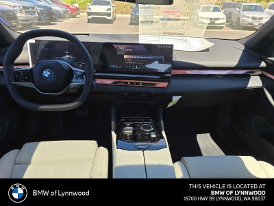 2026 BMW i5 xDrive40