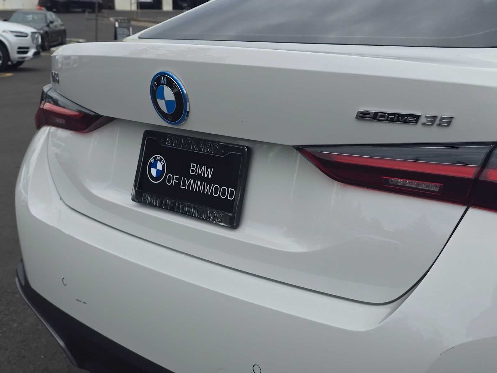 2024 BMW i4 eDrive35