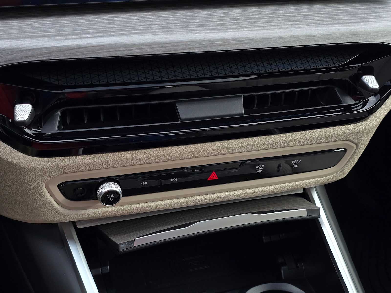 2025 BMW i4 xDrive40