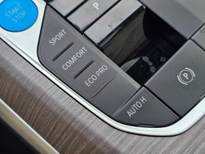 2025 BMW i4 xDrive40