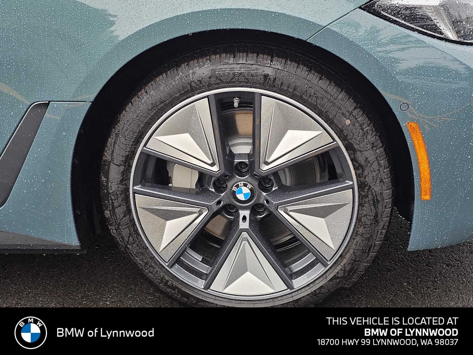 2026 BMW i4 xDrive40 xDrive40