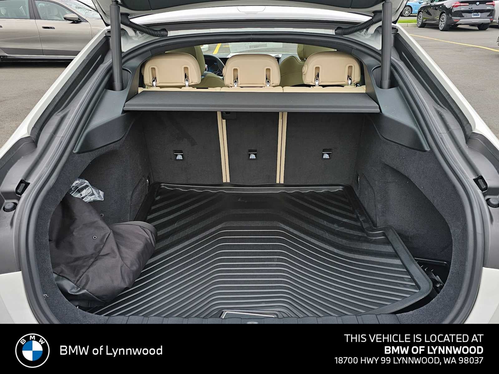 2026 BMW i4 xDrive40 xDrive40