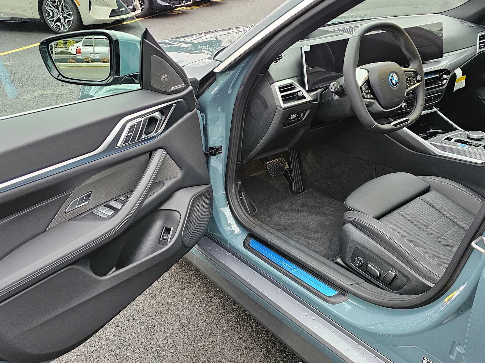 2026 BMW i4 xDrive40