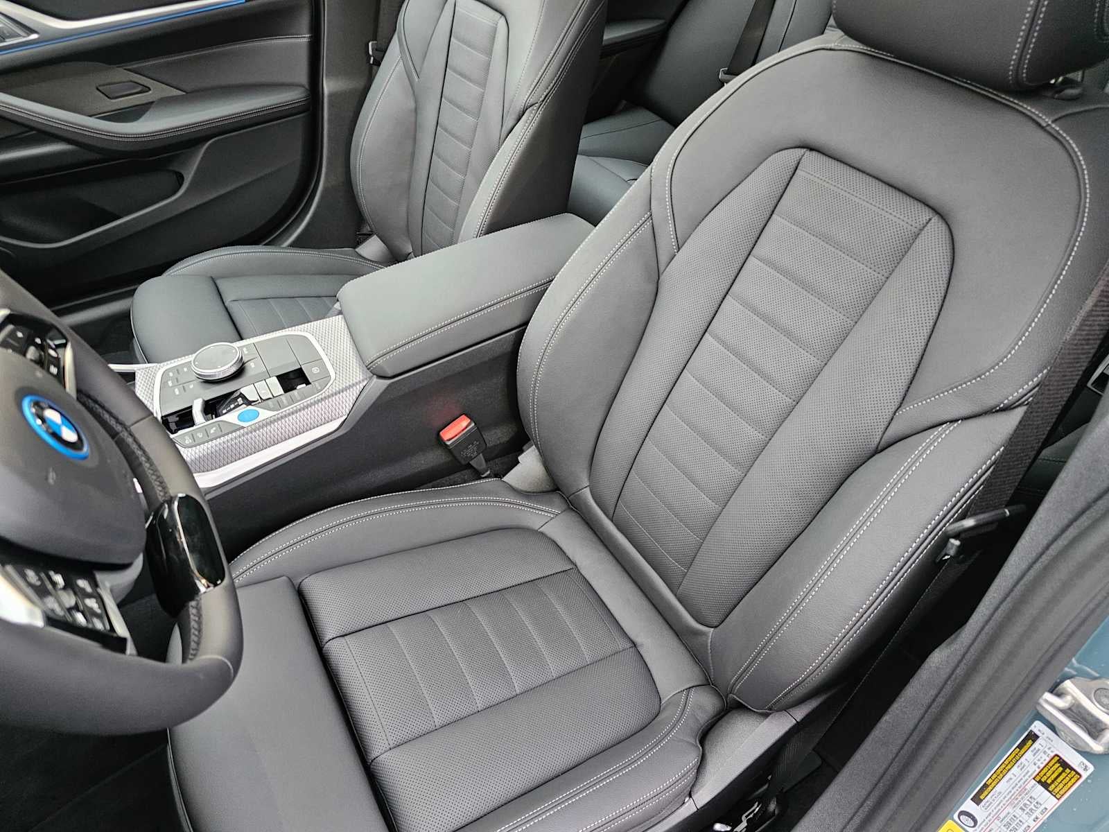 2026 BMW i4 xDrive40