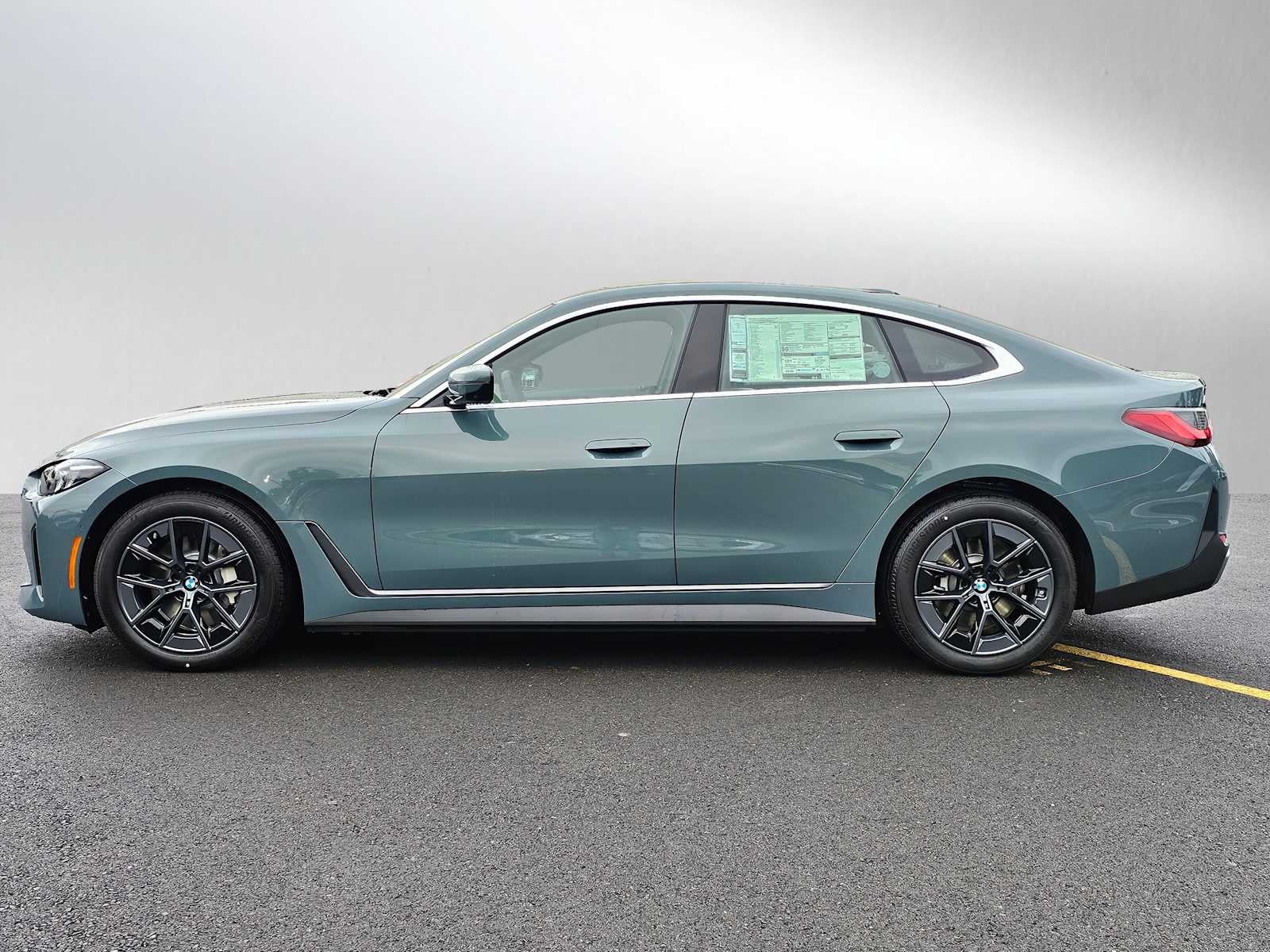 2026 BMW i4 xDrive40