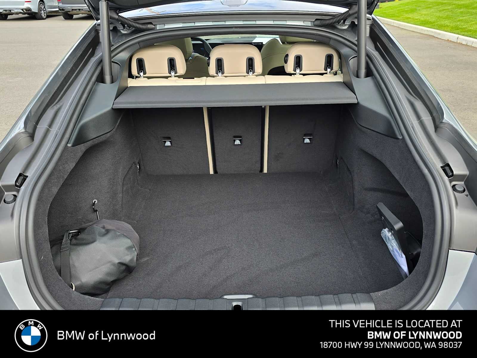 2026 BMW i4 xDrive40 xDrive40