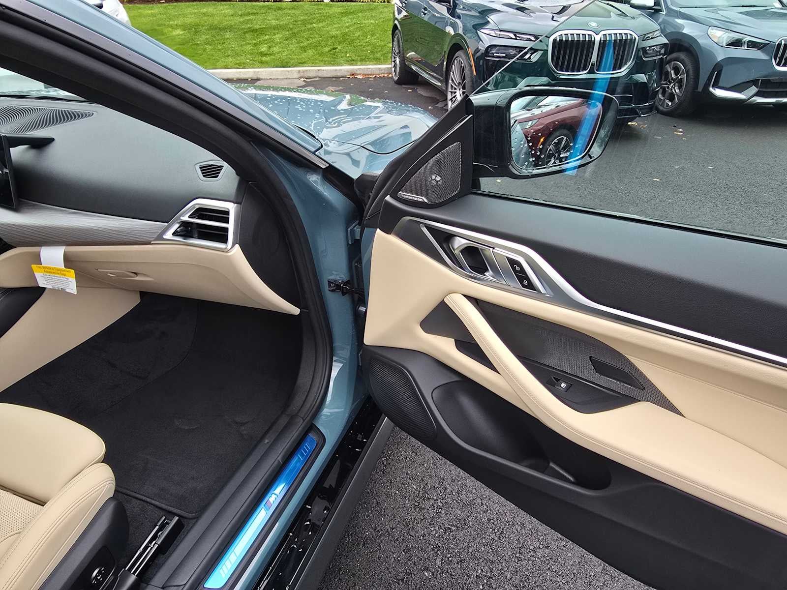 2025 BMW i4 xDrive40