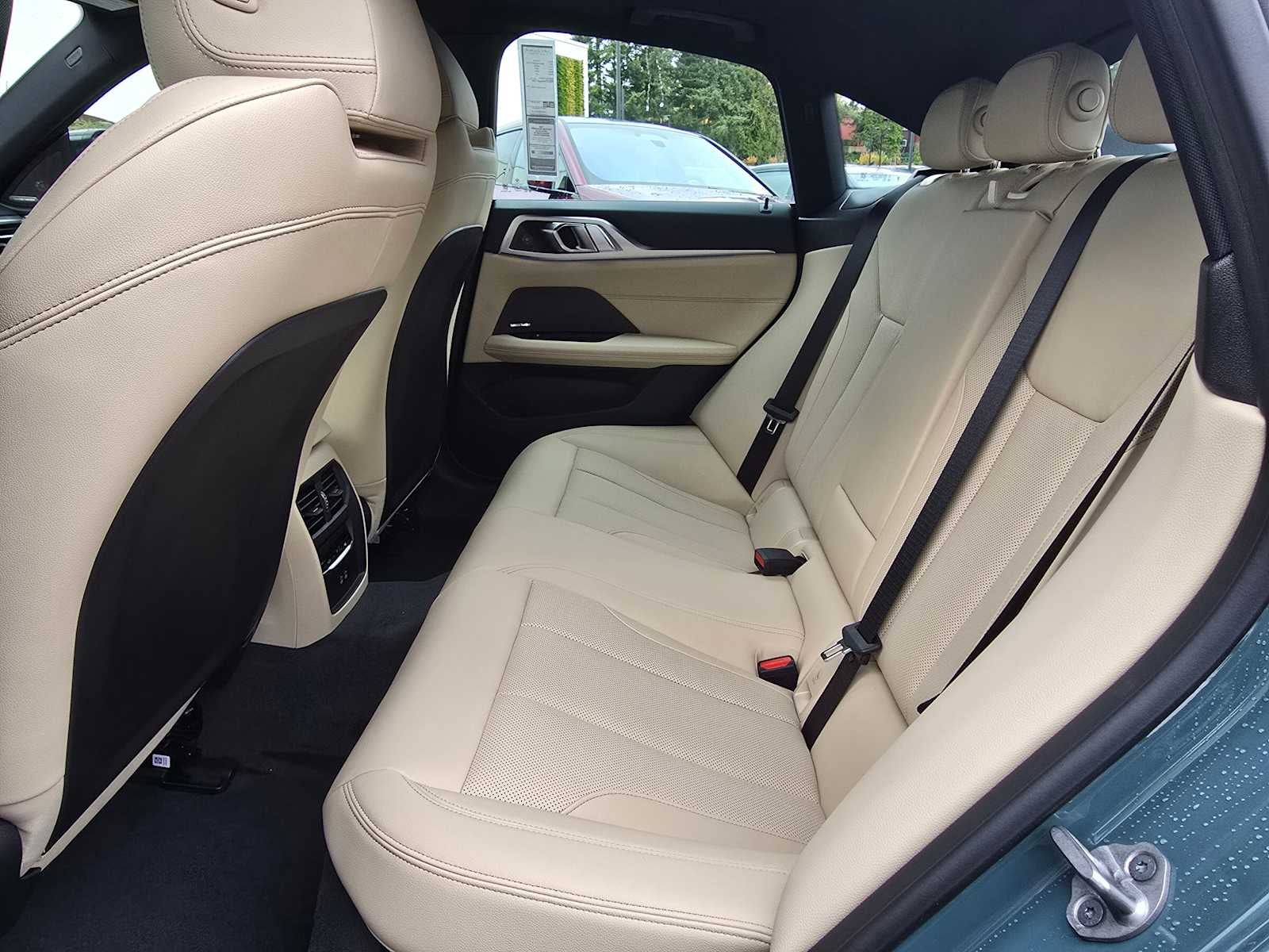 2025 BMW i4 xDrive40