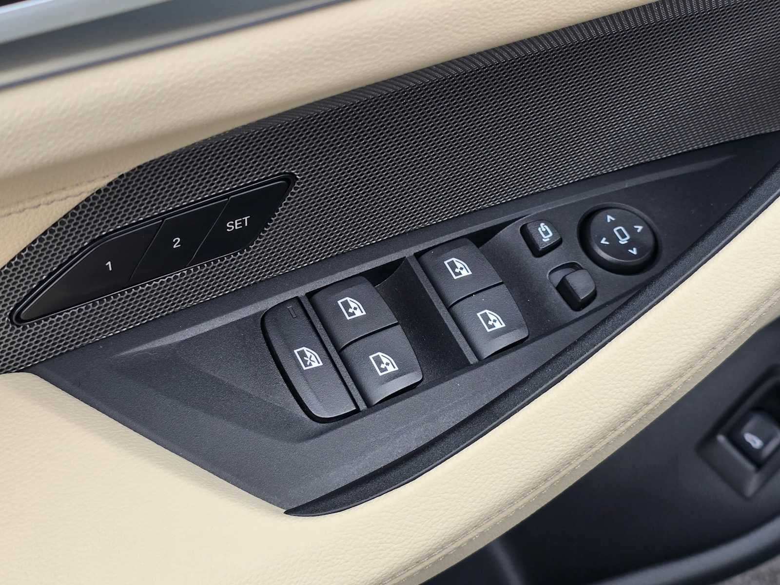 2025 BMW i4 xDrive40