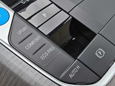 2025 BMW i4 xDrive40