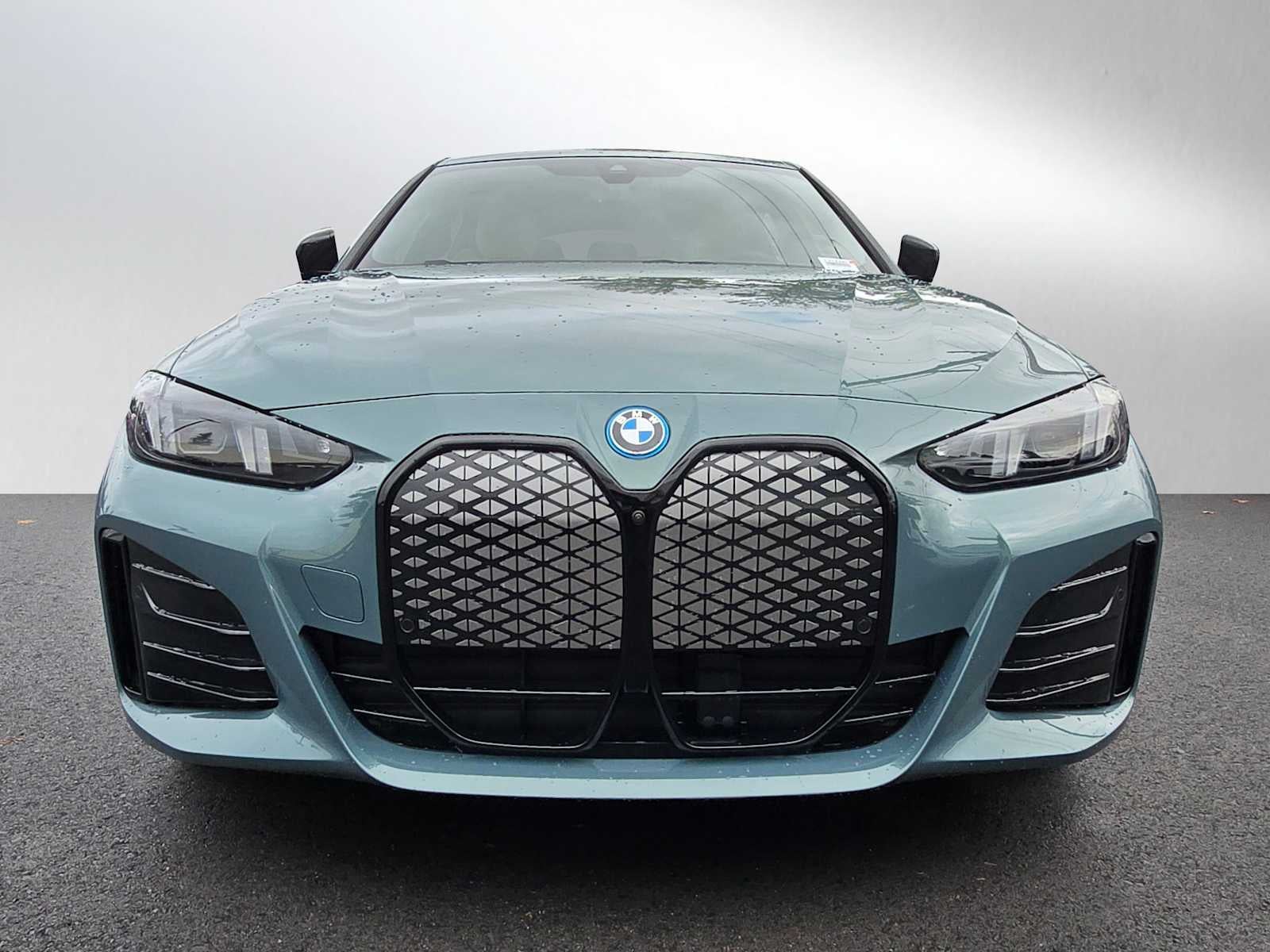 2025 BMW i4 xDrive40