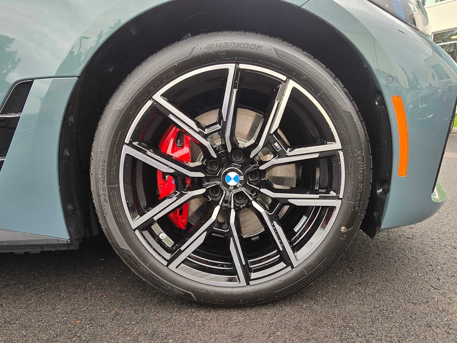 2025 BMW i4 xDrive40