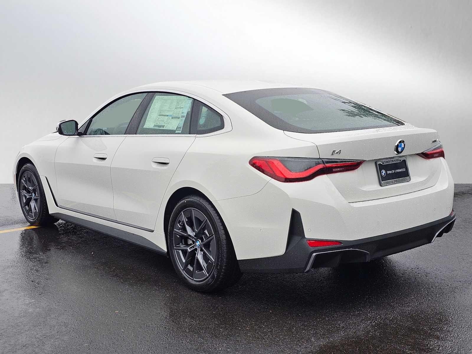 2026 BMW i4 xDrive40 xDrive40