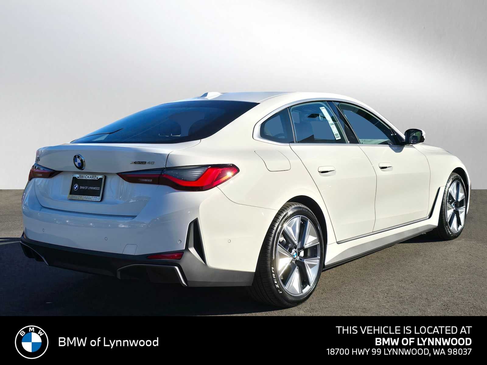 2026 BMW i4 xDrive40 xDrive40