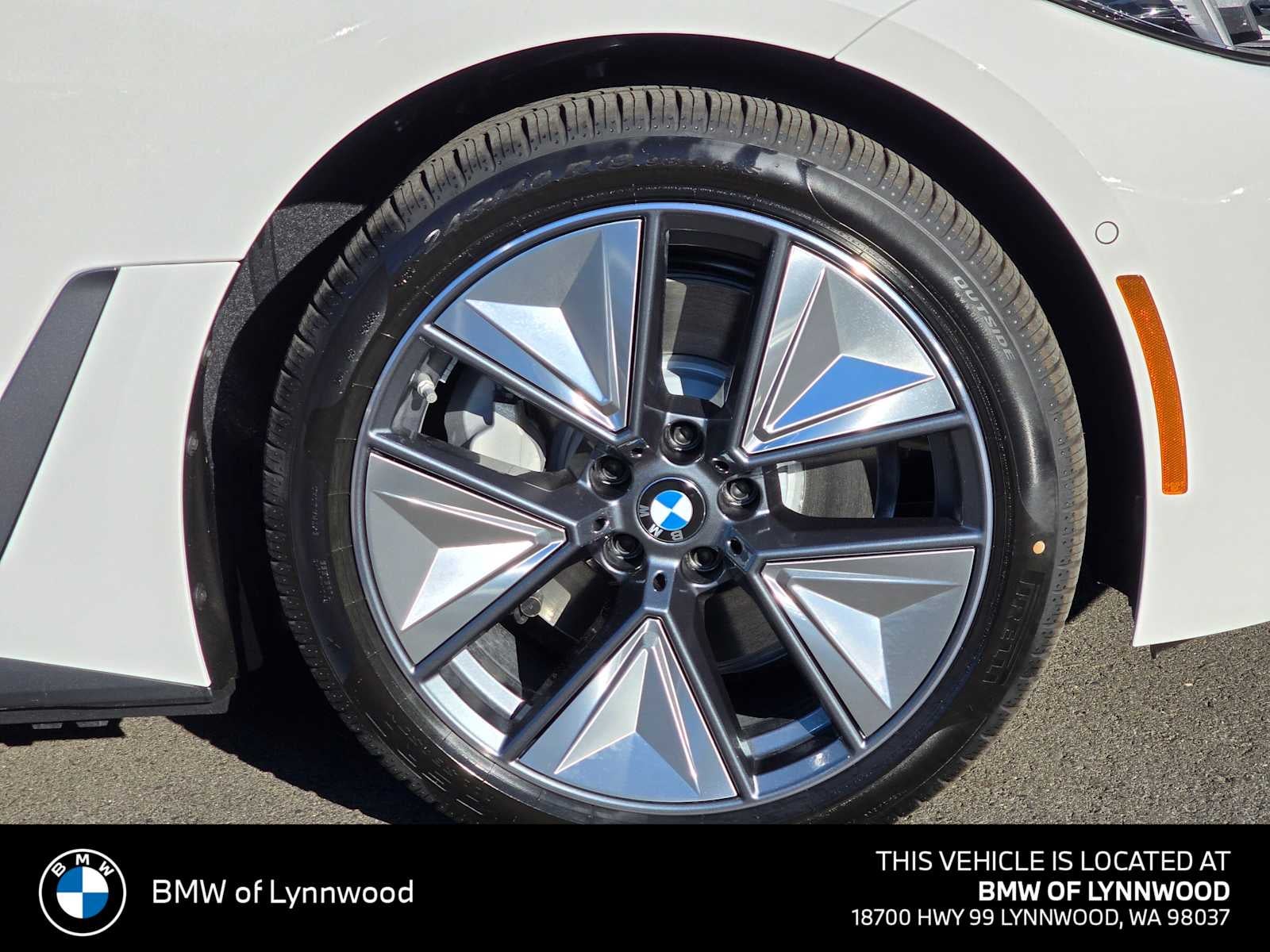 2026 BMW i4 xDrive40 xDrive40