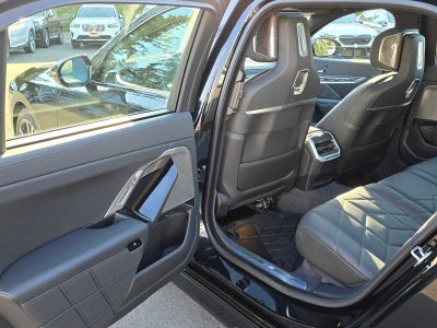2024 BMW i7 xDrive60