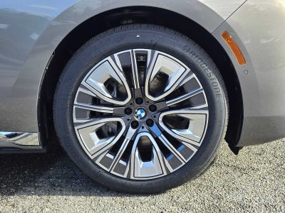 2025 BMW i7 xDrive60