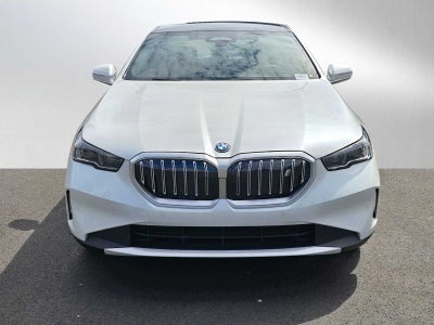 2026 BMW i5 eDrive40