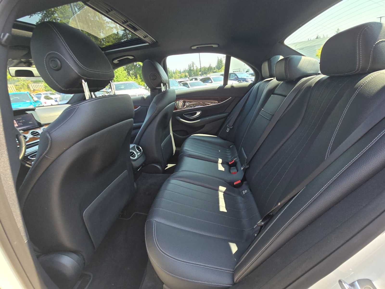2017 Mercedes-Benz E 300 E 300 Luxury